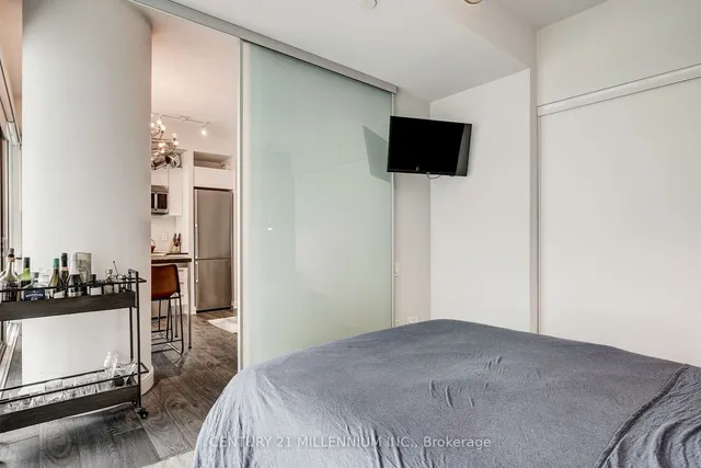 Additional image 16 of 42 Charles St Unit 801