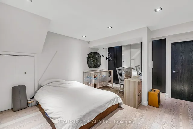 Additional image 14 of 626 Huron St