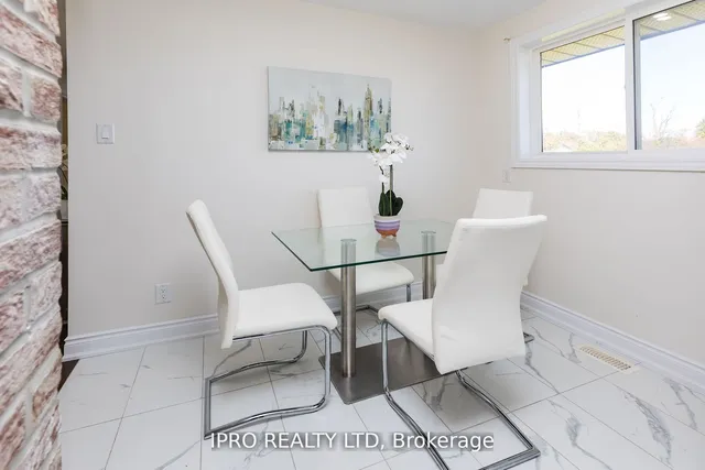 Additional image 25 of 1718 Highway 6 Rd