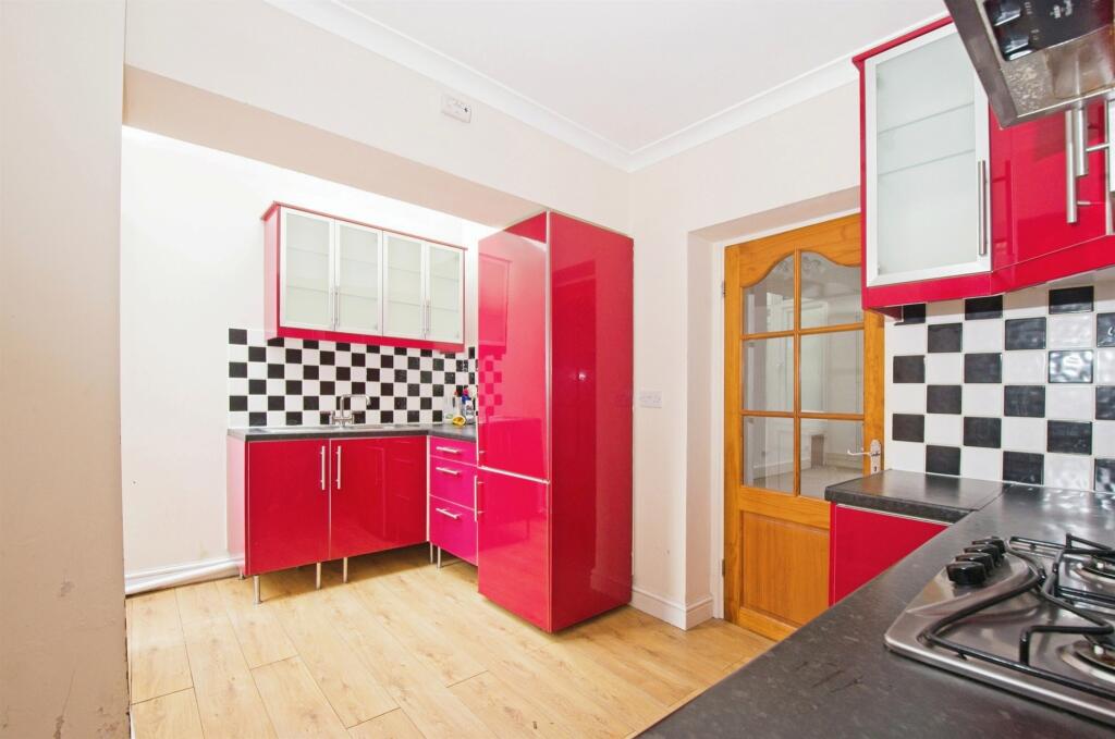 Additional image 11 of The Parade, Ferndale