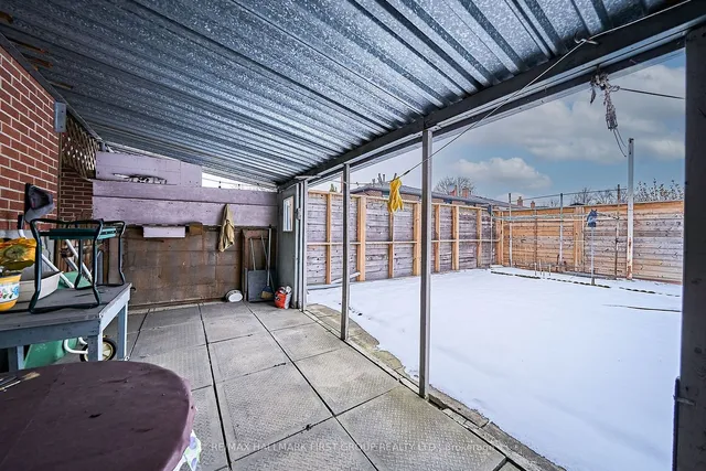 Additional image 37 of 10 Romanway Cres