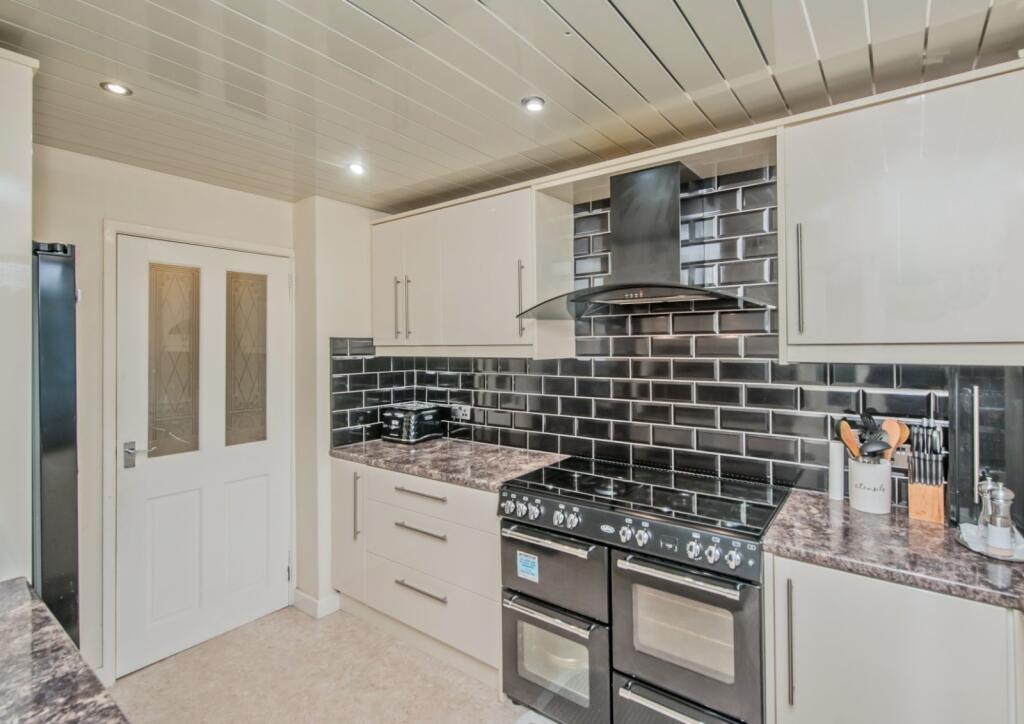 Additional image 7 of Glenrose Drive, Lidget Green, Bradford, BD7