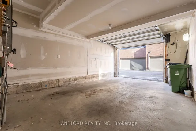 Additional image 31 of 50 Thomas Mulholland Dr Unit 7