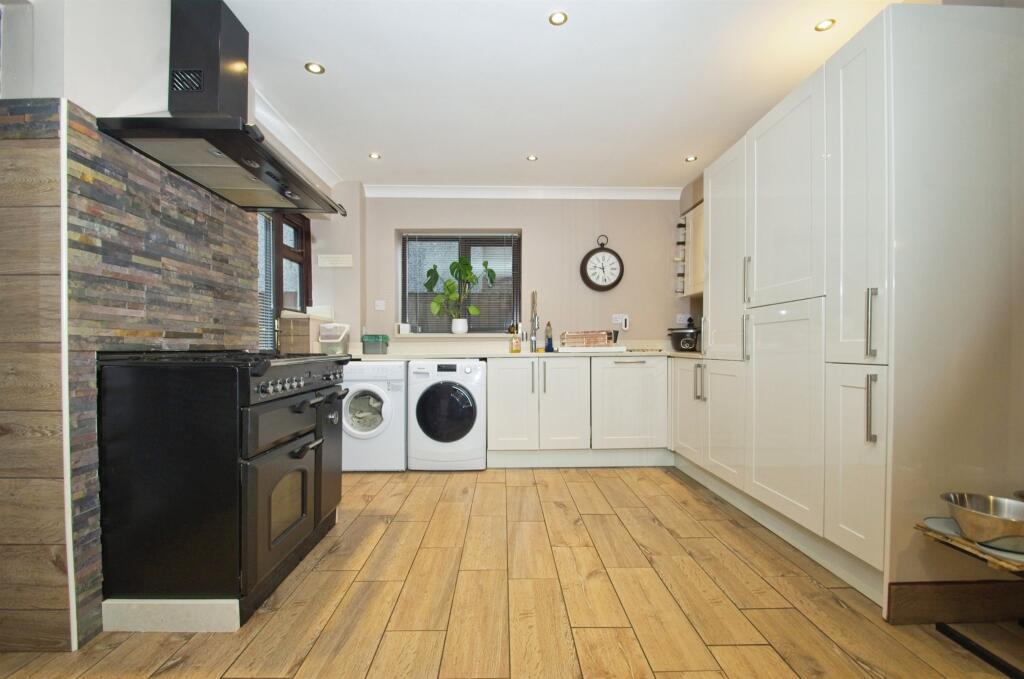 Additional image 5 of Hillside, Pantyrawel, Bridgend