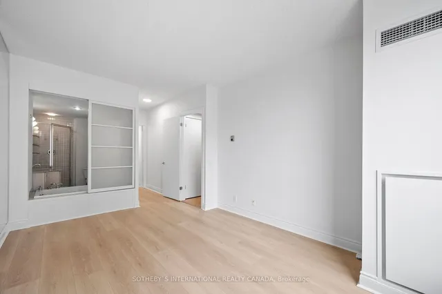 Additional image 28 of 500 Queens Quay W Unit 405W