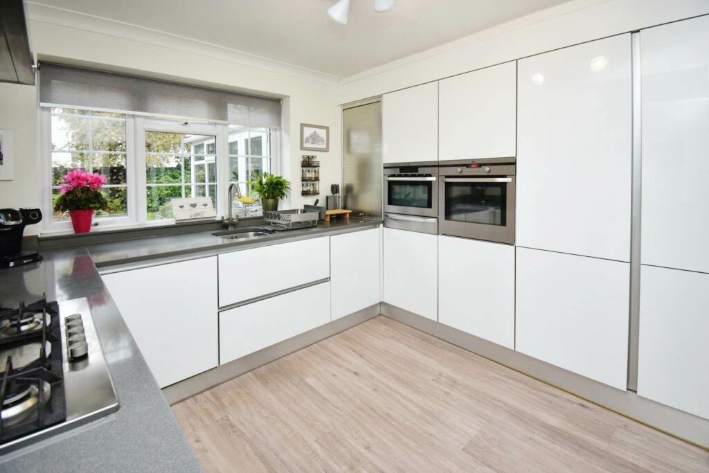 Additional image 14 of Venables Drive, Spital