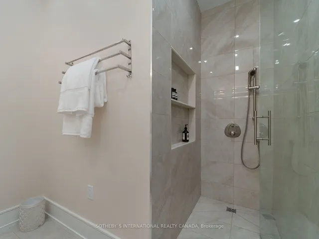 Additional image 22 of 137 Prescott Ave