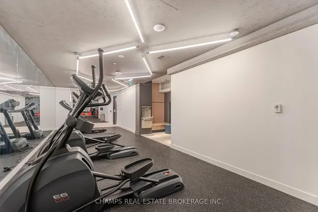 Additional image 31 of 2 Augusta Ave