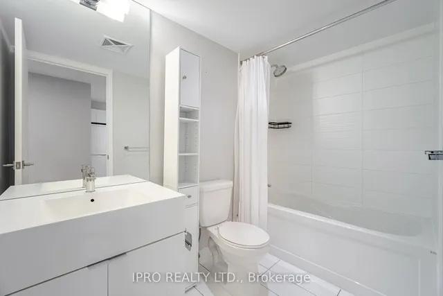 Additional image 25 of 10 Capreol Crt Unit 557