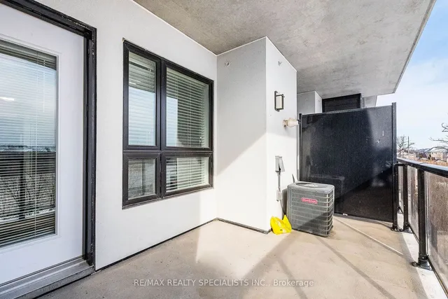 Additional image 31 of 640 Sauve St Unit 221