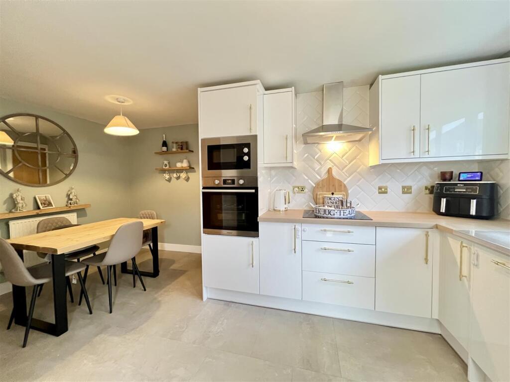 Additional image 3 of Cae Alaw Goch, Aberdare