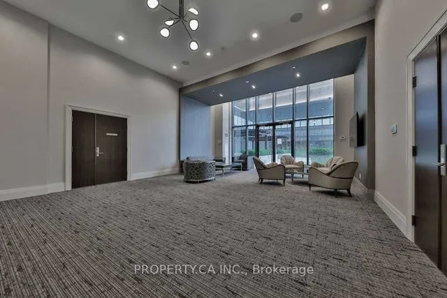 Additional image 25 of 460 Adelaide St Unit 1003