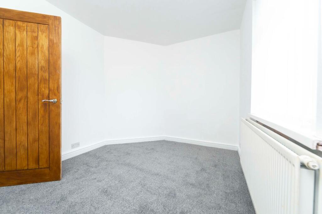 Additional image 20 of Maen Ganol, Trelewis, Treharris