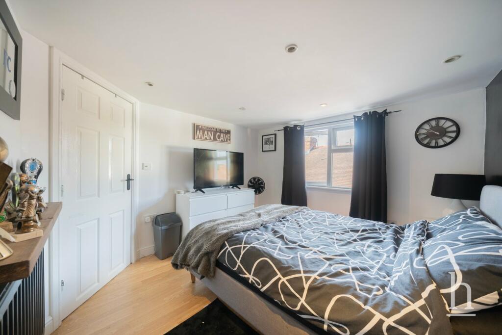 Additional image 15 of Mark Rake, Bromborough, CH62