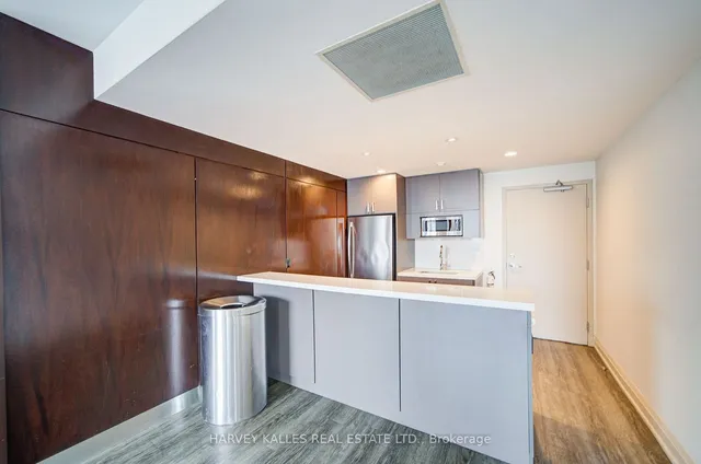 Additional image 35 of 32 Kenaston Gdns Unit TH103