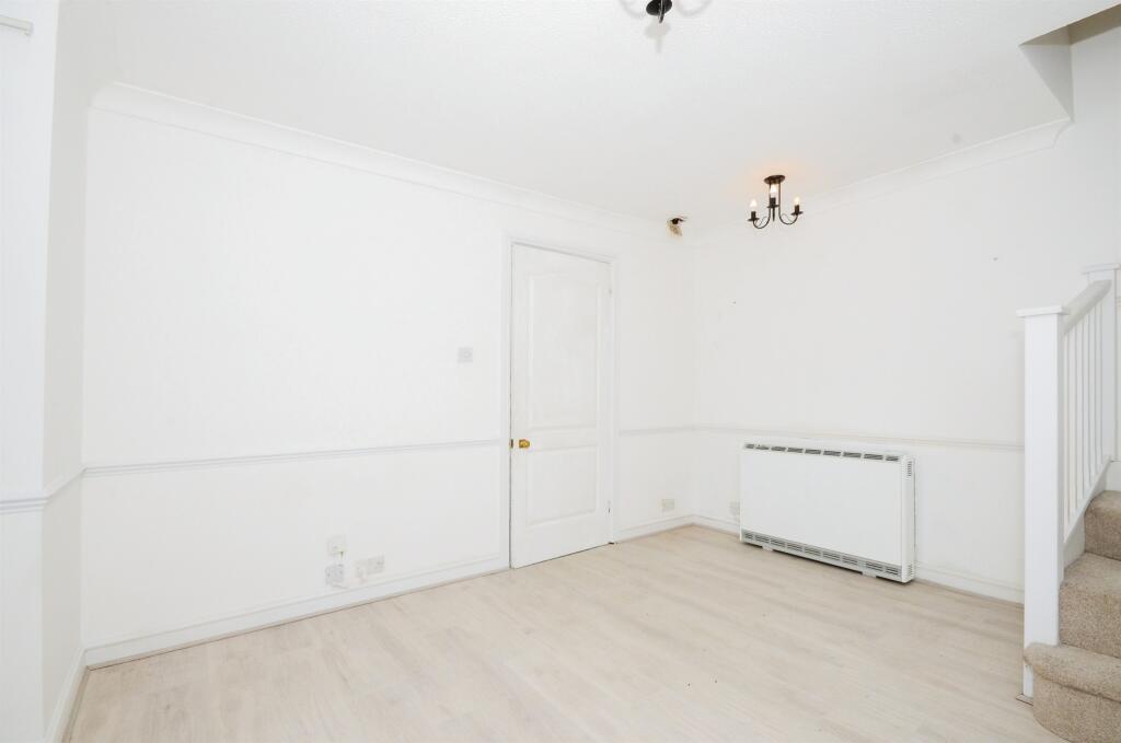 Additional image 3 of Collingwood Drive, London Colney, ST. ALBANS