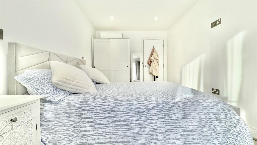 Additional image 10 of Alderley Road, Wirral, Merseyside, CH47