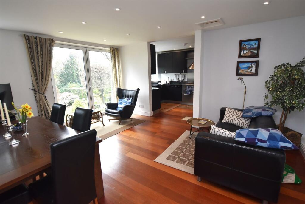 Additional image 22 of Mere Hall, Oxton