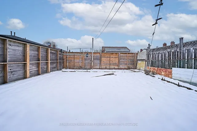 Additional image 38 of 10 Romanway Cres