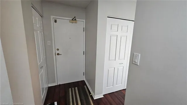 Additional image 11 of 1414 King St Unit 206