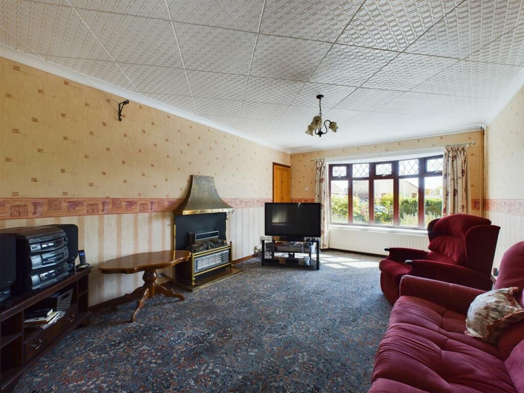 Additional image 19 of Heol Adare, Tondu, Bridgend
