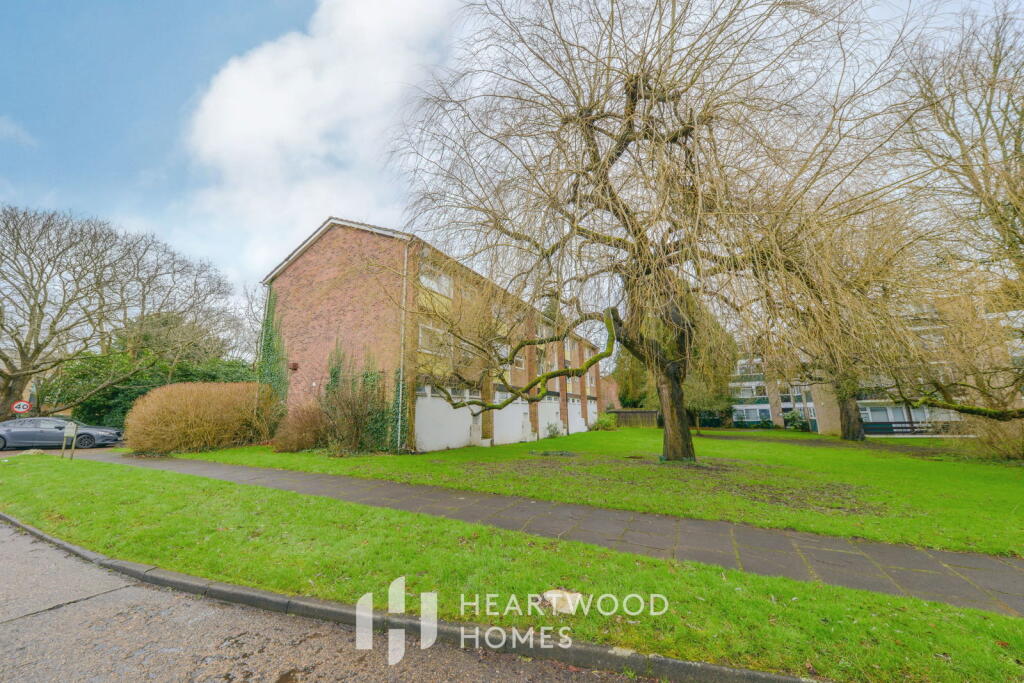 Additional image 2 of Abbots Park, St. Albans, AL1 1TW