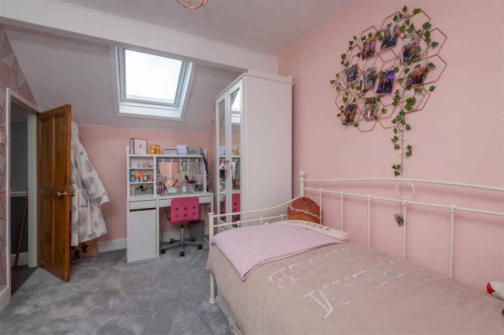 Additional image 15 of West View, Birkenshaw, Bradford