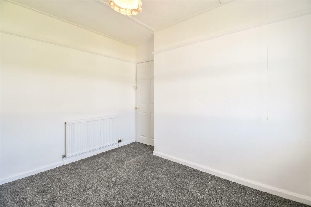 Additional image 18 of Bron Awelon, Barry