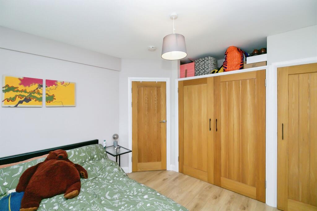 Additional image 6 of Glebe Street, Penarth