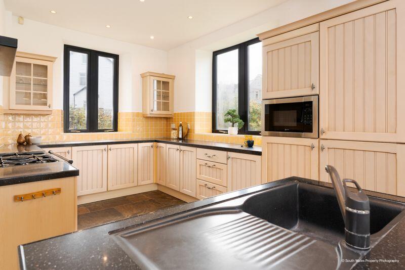 Additional image 10 of Northcliffe Drive, Penarth