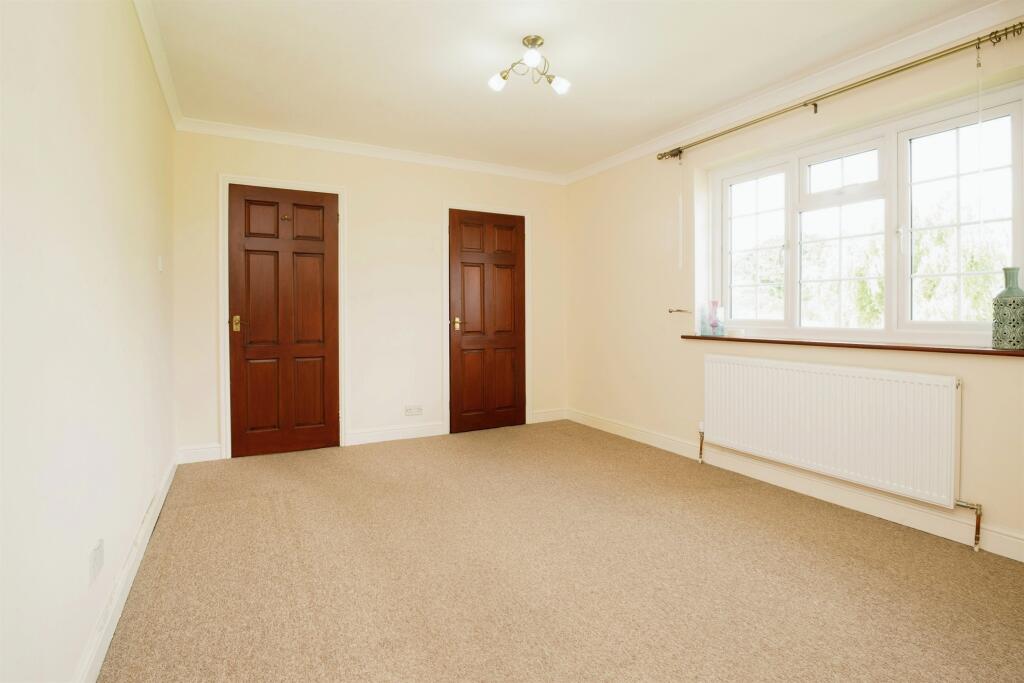 Additional image 17 of ., Llangan