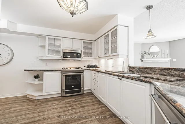 Additional image 11 of 3333 New St Unit 9