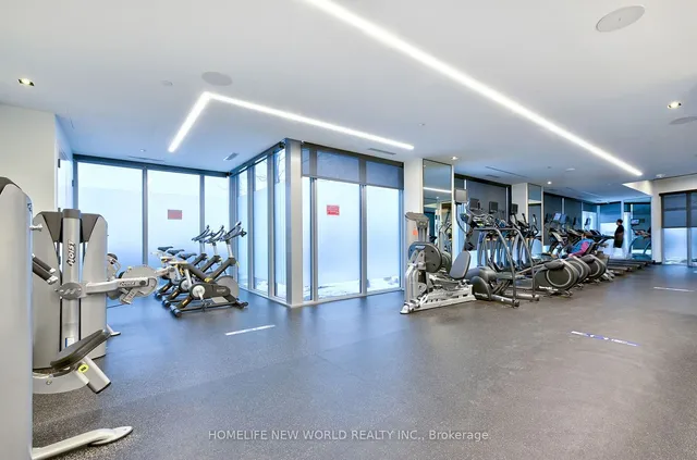 Additional image 24 of 225 Village Green Sq Unit 1510