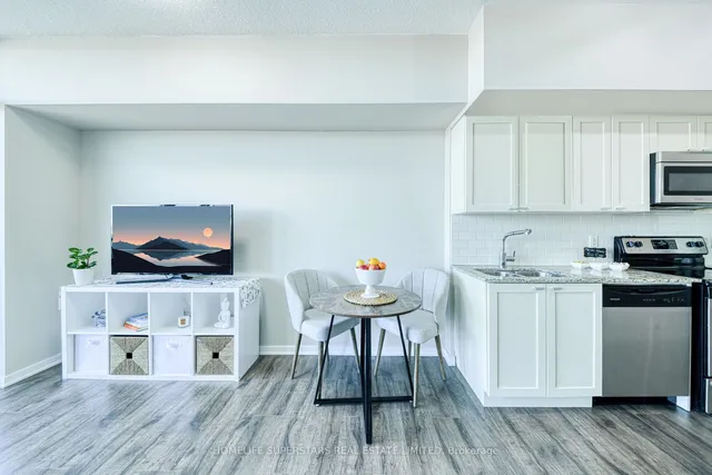 Additional image 12 of 105 The Queensway Ave Unit 3112