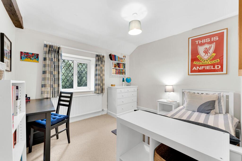 Additional image 35 of Large private plot in desirable Churton village