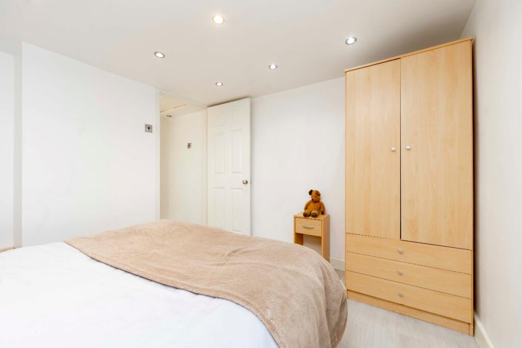 Additional image 17 of High Street, Nelson, Treharris