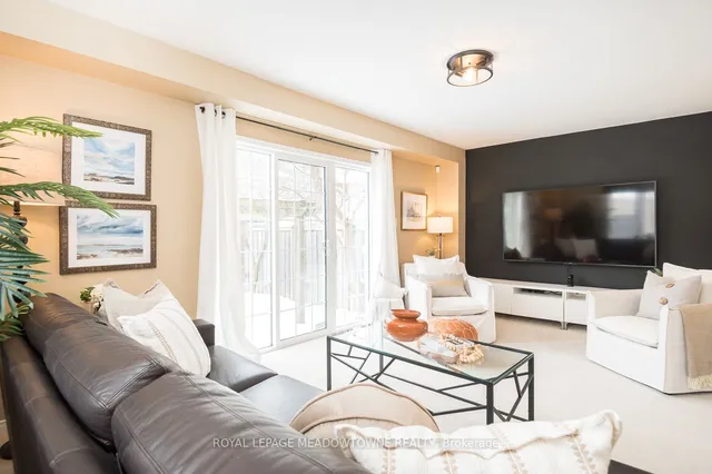 Additional image 19 of 1105 Mcclenahan Cres