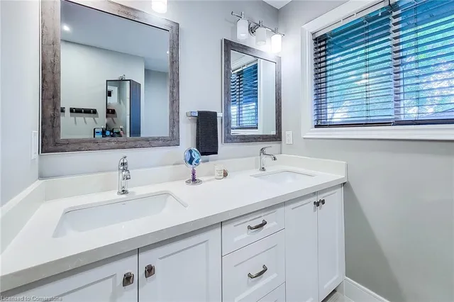 Additional image 14 of 49 Aberdeen Ave