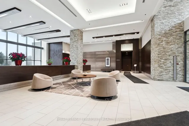 Additional image 29 of 35 Brian Peck Cres Unit 321