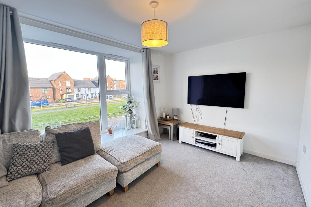 Additional image 14 of Lon Y Rheilffordd, Barry, South Glamorgan