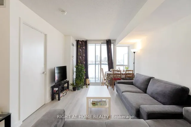 Additional image 4 of 121 Mcmahon Dr Unit 1216