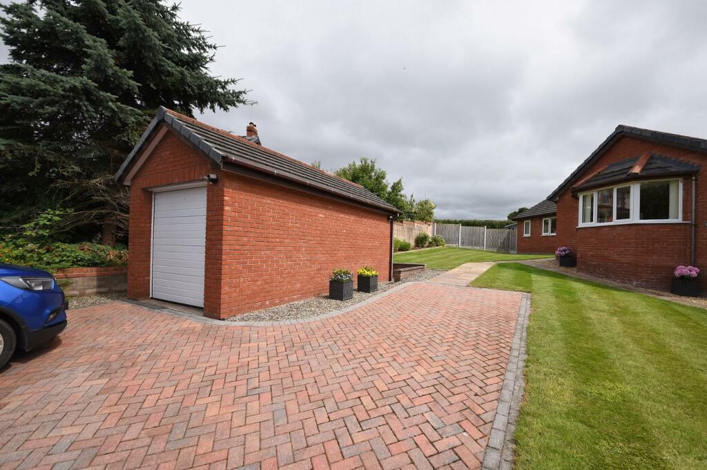 Additional image 23 of Halkyn Road, Flint