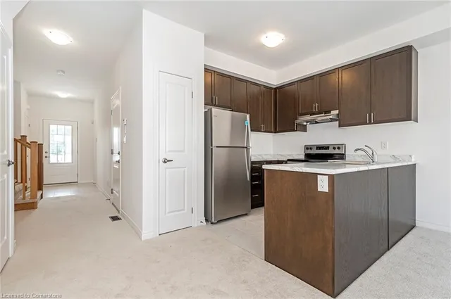 Additional image 10 of 12 Jellicoe Crt