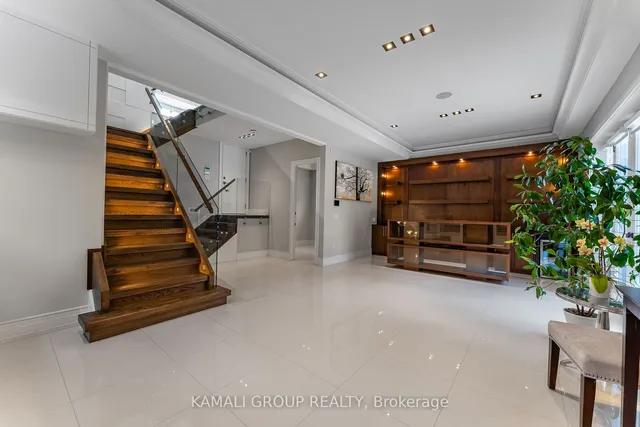 Additional image 35 of 280 Poyntz Ave