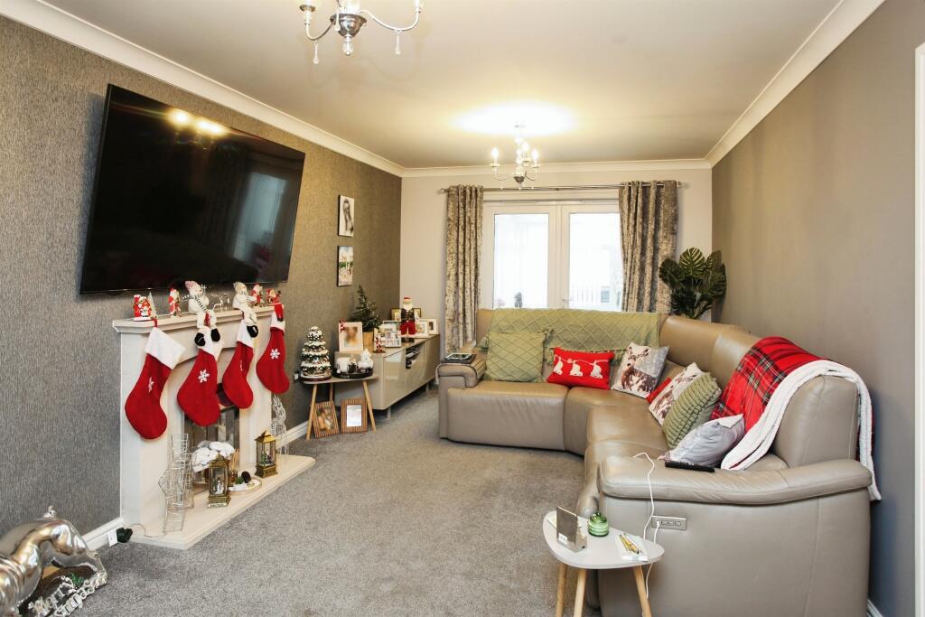 Additional image 3 of Meadowland Close, Caerphilly