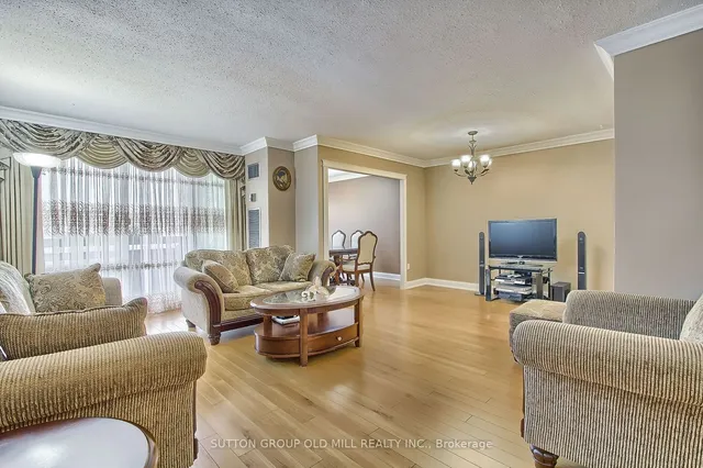 Additional image 14 of 362 The East Mall Unit 1908