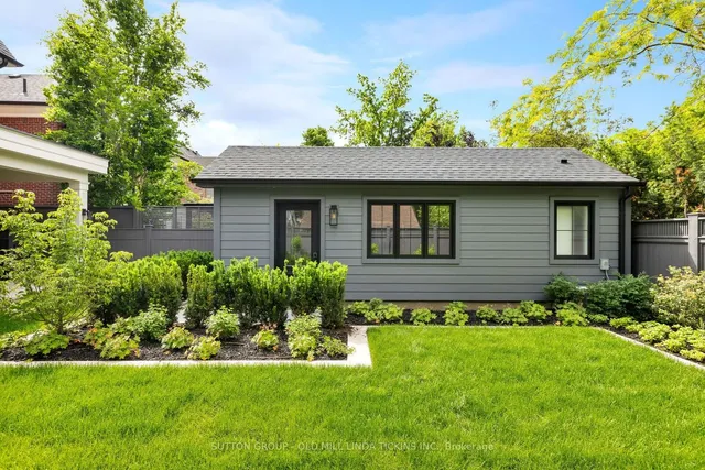 Additional image 18 of 88 Willingdon Blvd