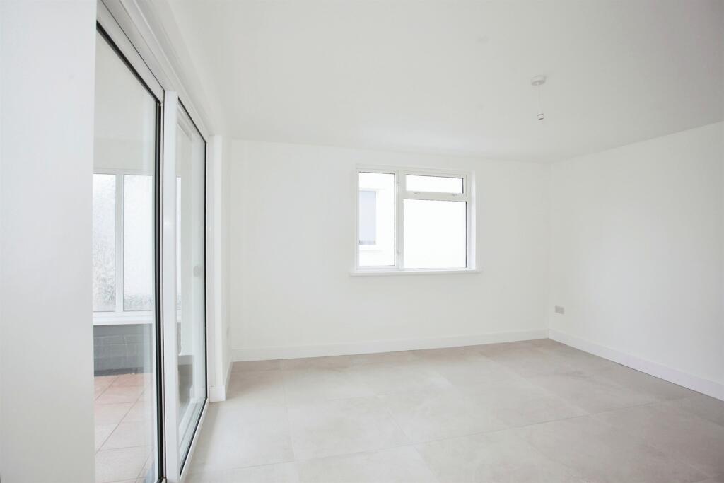 Additional image 17 of Dan-Y-Coed, Caerphilly