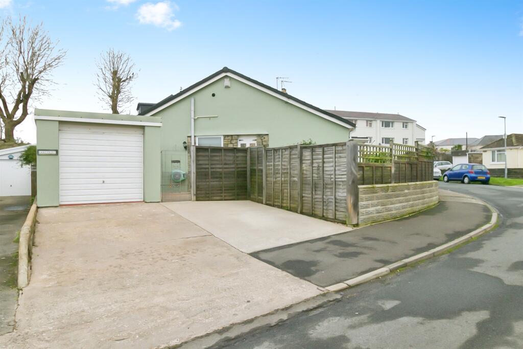 Spitzkop, Llantwit Major