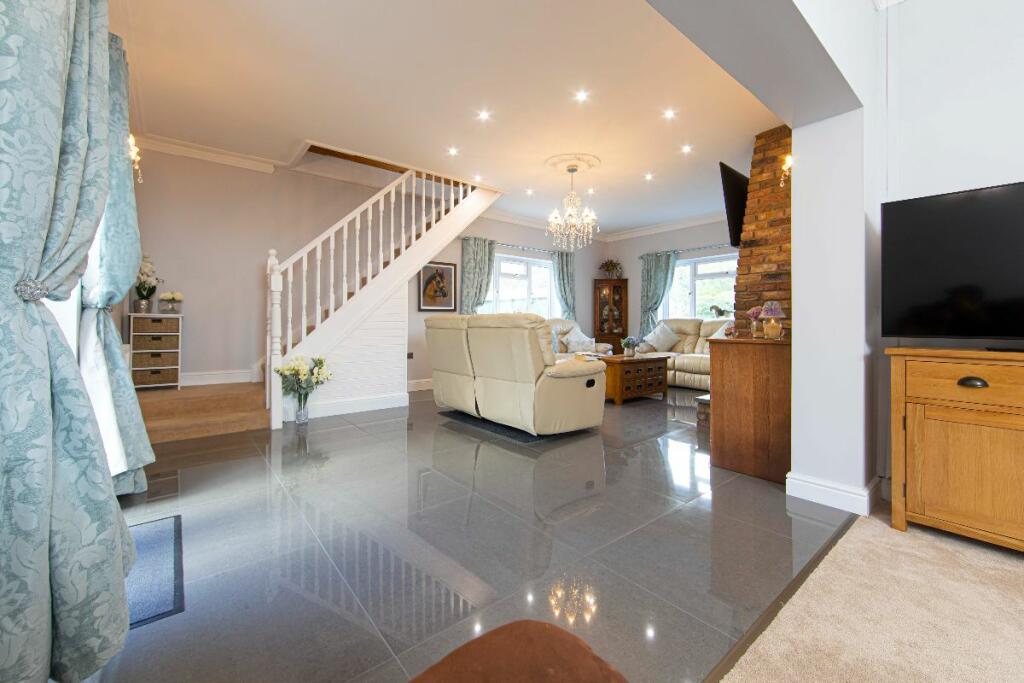 Additional image 13 of Ty'R-y-Wen Farm, Bedlinog, Treharris